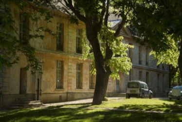 Mairie sucy en brie château haute-maison